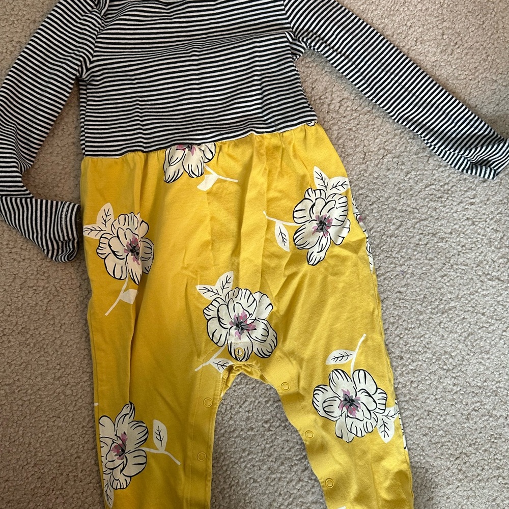 Tea Collection Romper Set - Picture 4 of 7